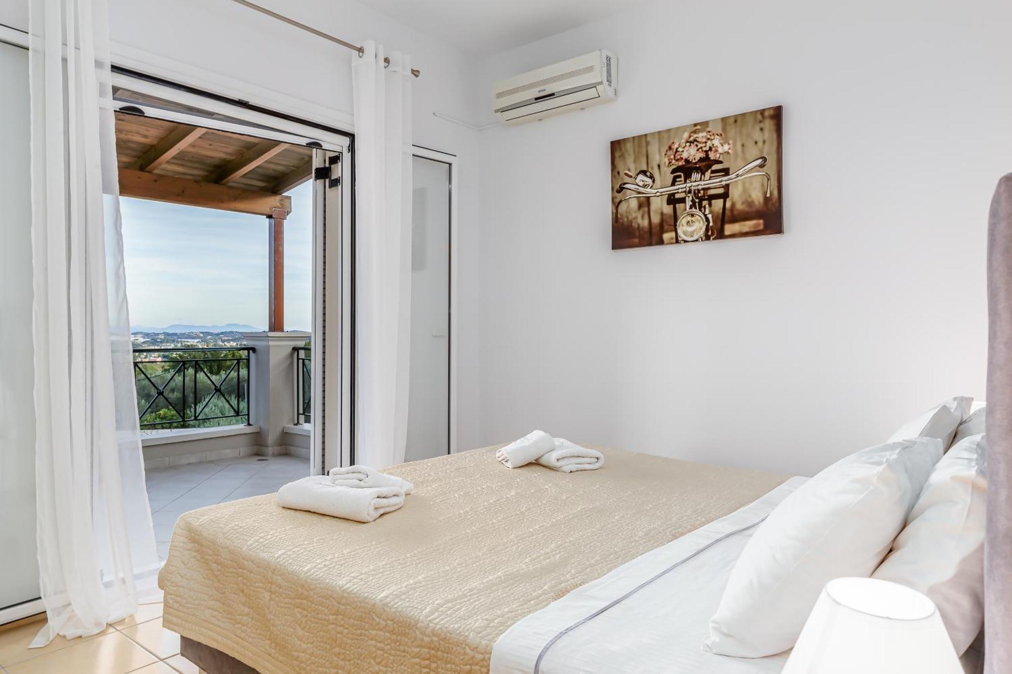 Villa Olivia Corfu - Amazing Sea-View 3 Bedroom Villa With A Pool Gazátika エクステリア 写真