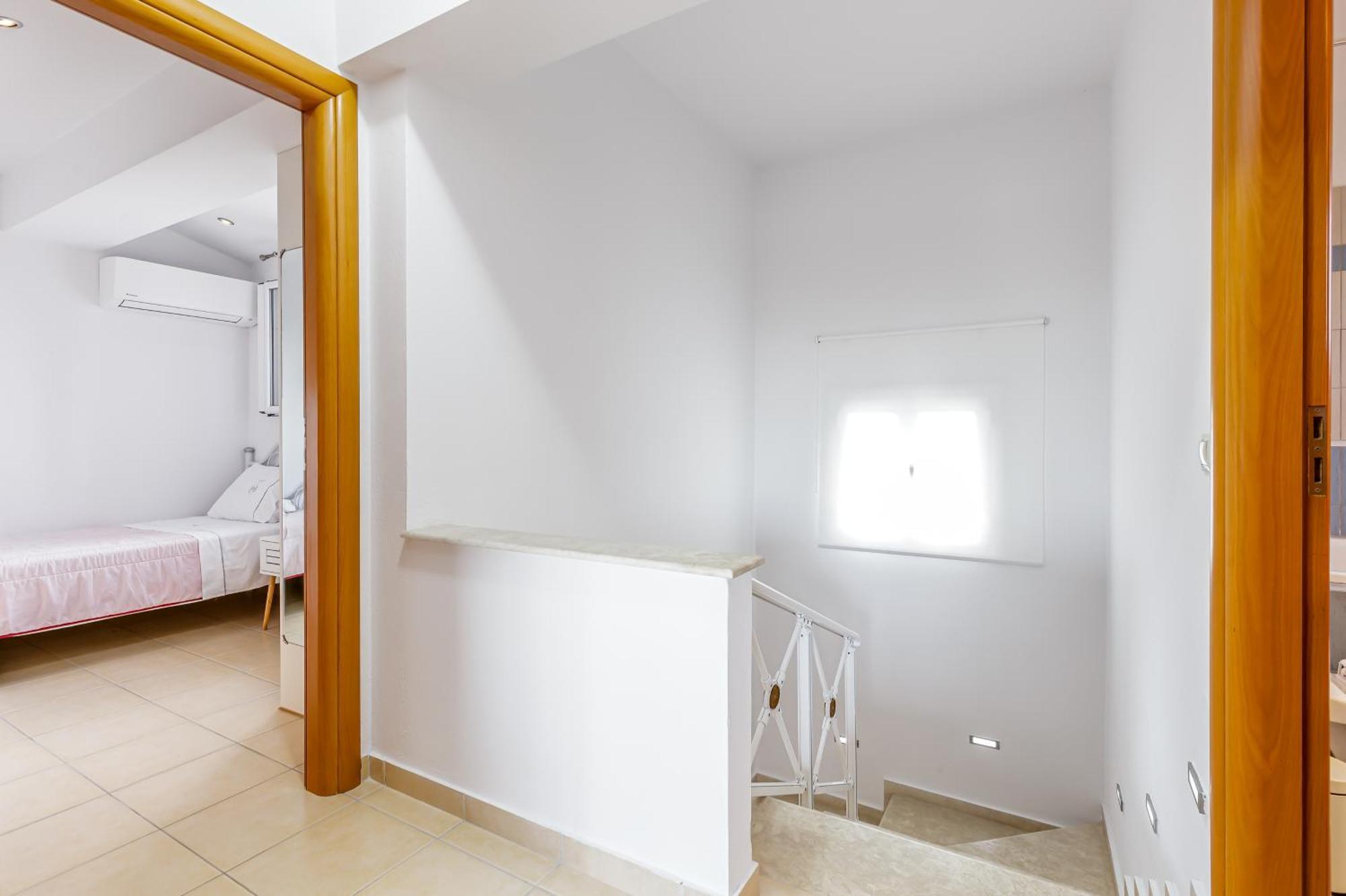 Villa Olivia Corfu - Amazing Sea-View 3 Bedroom Villa With A Pool Gazátika エクステリア 写真